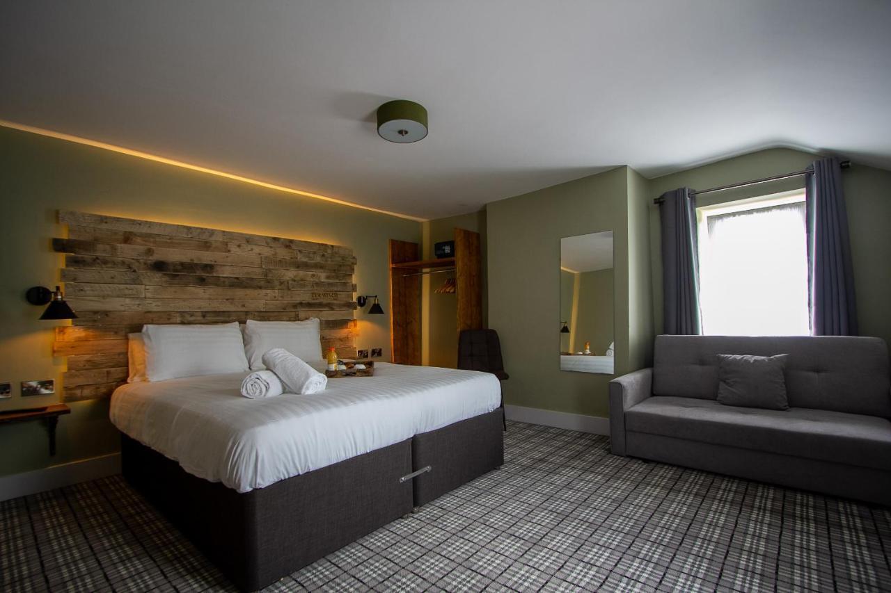 Hotel Tyr Winch Cardiff Exterior foto